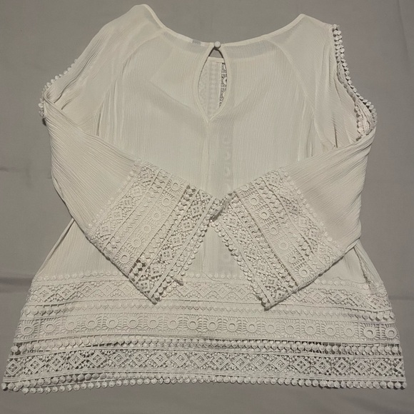H&M Elegant Off-White Lace Trim Blouse Size US 8 - Picture 4 of 4